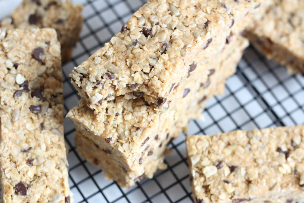 Peanut Butter Chocolate Chip No Bake Granola Bars — Audra's Appetite